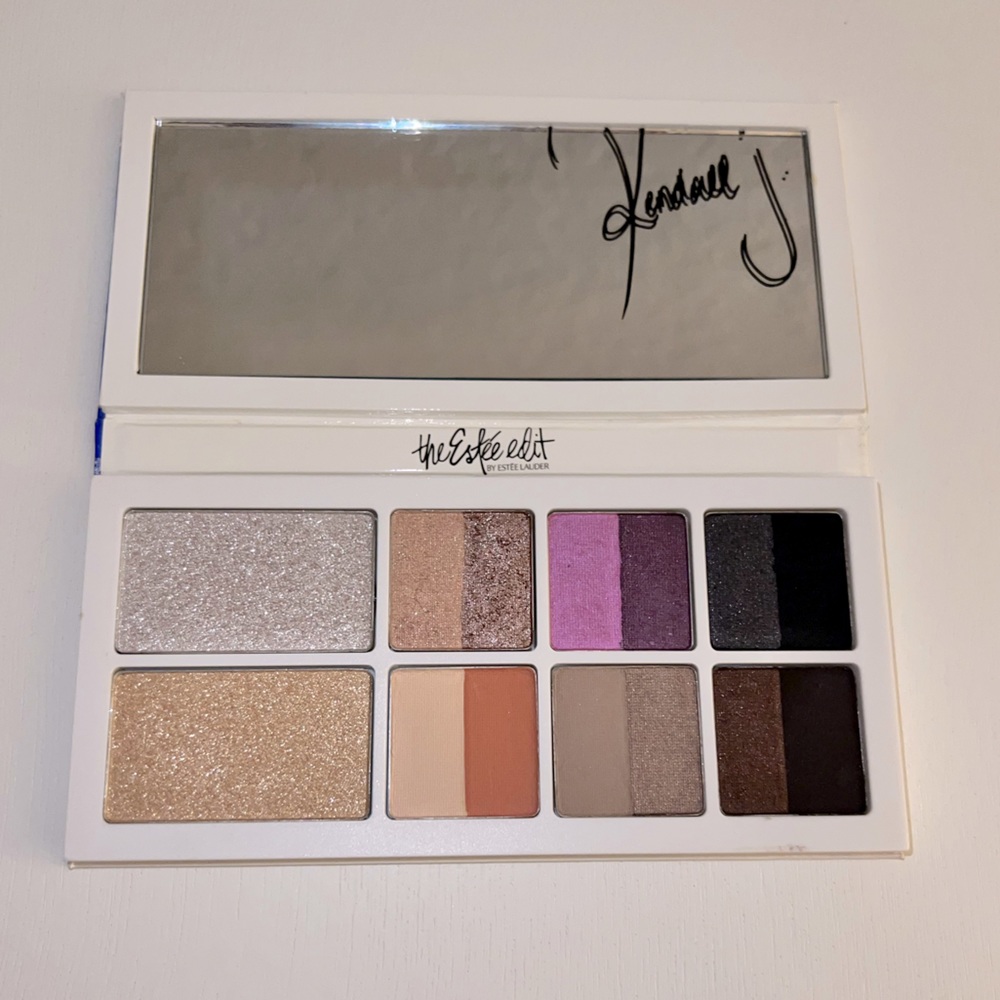 Brand new Kendall Jenner “edit” eye shadow palette 💕💕💕